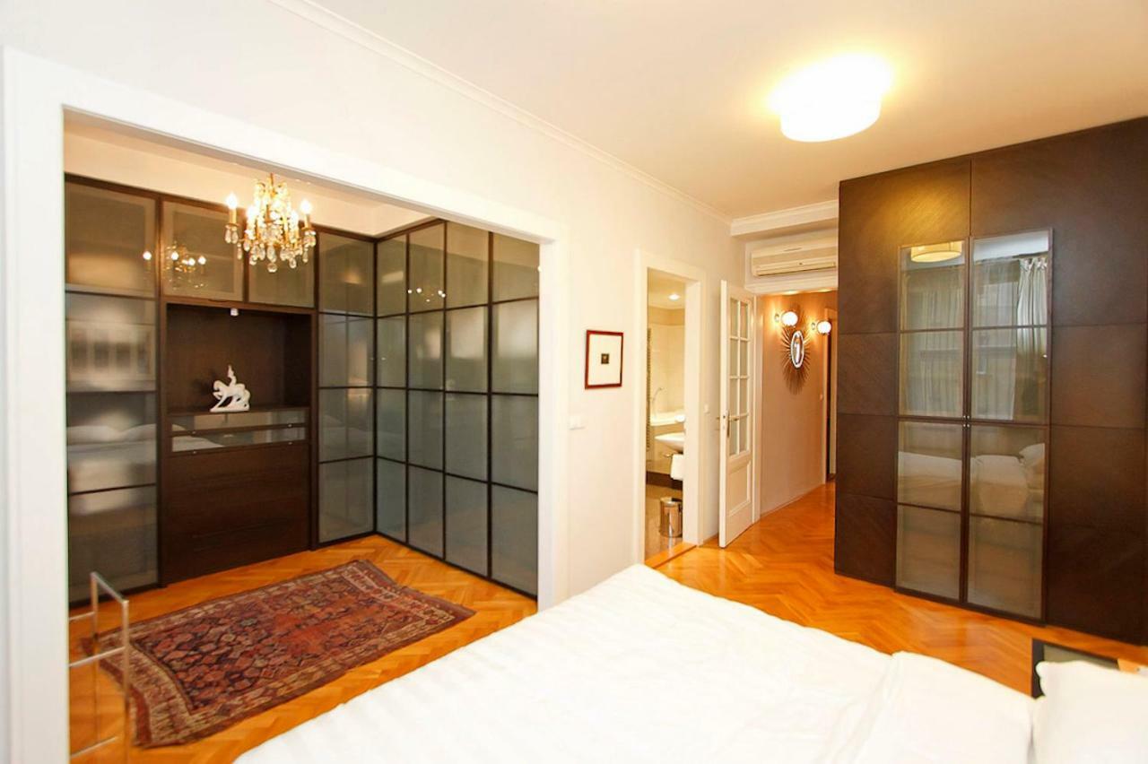 Spacious Elegance In The Heart Of Old Town Praga Exterior foto